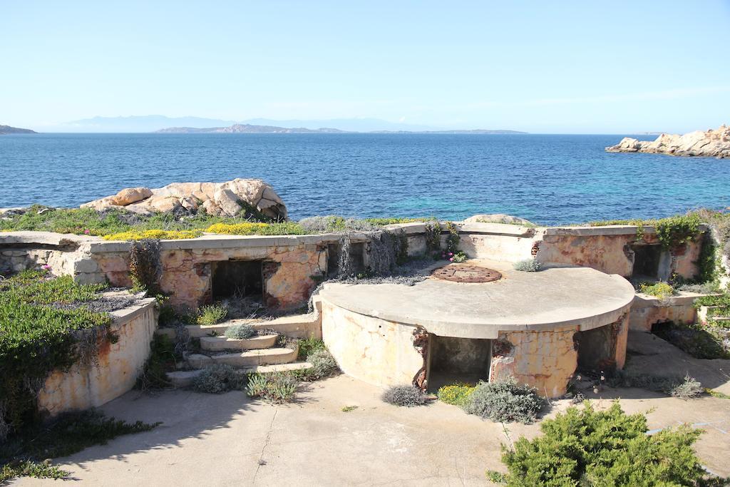 Hotel La Conchiglia La Maddalena  Bagian luar foto