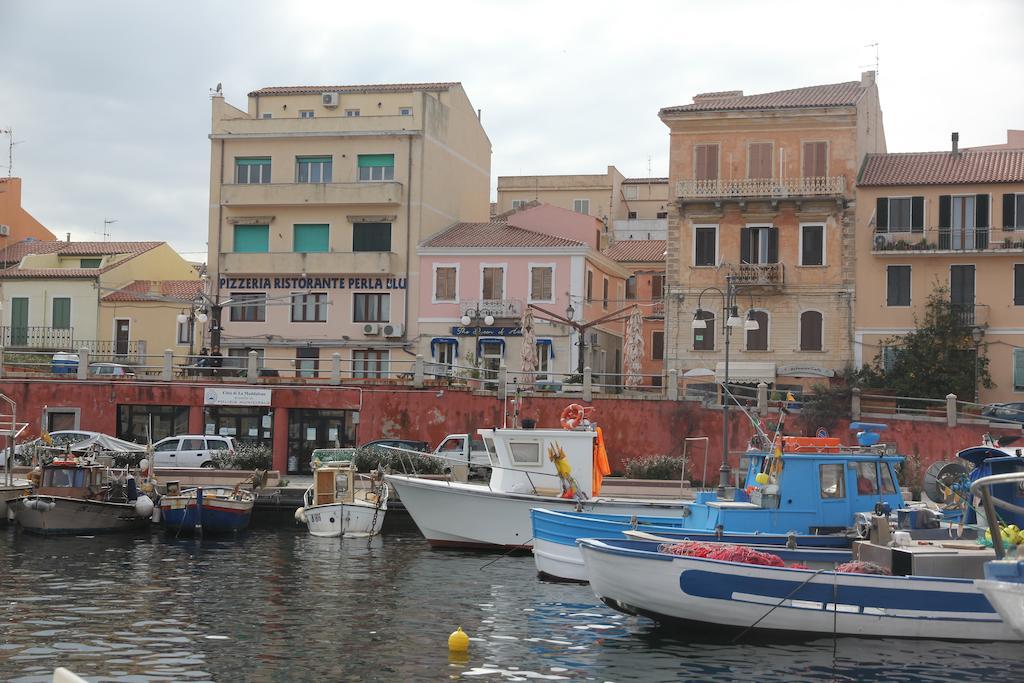 Hotel La Conchiglia La Maddalena  Bagian luar foto