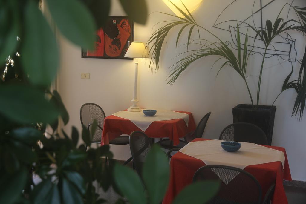Hotel La Conchiglia La Maddalena  Bagian luar foto