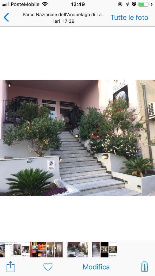 Hotel La Conchiglia La Maddalena  Bagian luar foto